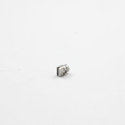 견고성 머리 부품을 예비품 은으로 잘라주는 아노다이징 레이저